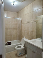 4 1/2 Apartment, A louer / For Rent